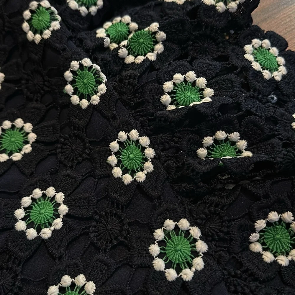 English Factory Floral Embroidered Navy and Green Skirt size Small - Picture 5 of 11
